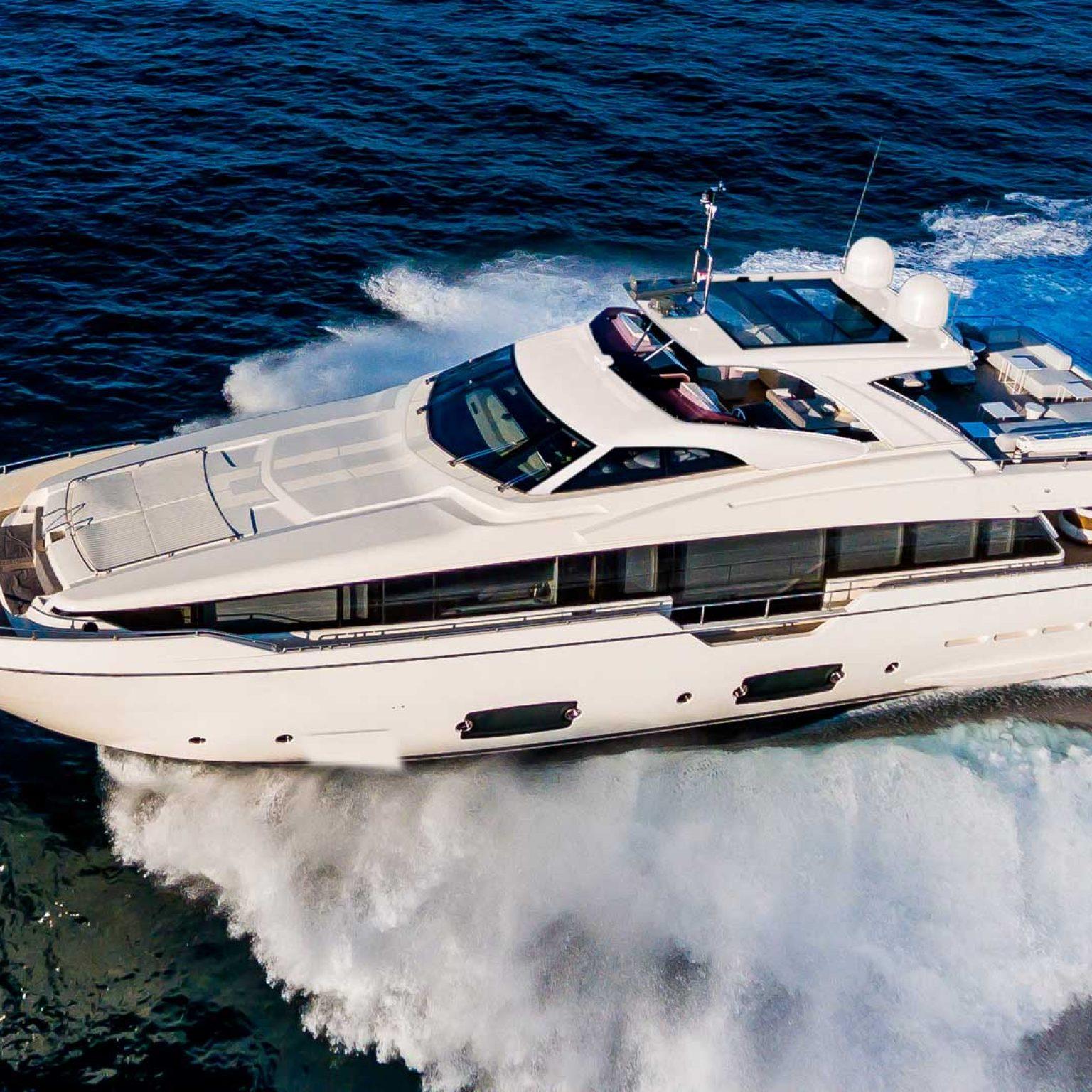 YACHT CHARTER