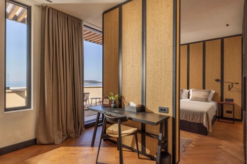 Eleven & Atreeum Residence 42