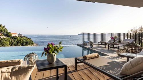 Eleven & Atreeum Residence 46