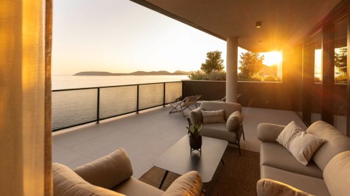 Eleven & Atreeum Residence 5